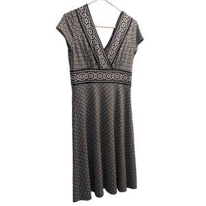 Dressbarn Pattern V Neck Midi Dress 12